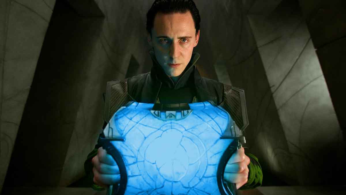 Así convenció Kevin Feige a Tom Hiddleston para convertir a Loki en el villano de Los Vengadores