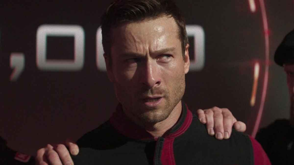 Glen Powell protagonizará el remake de uno de los thrillers coreanos más espectaculares